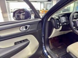 
										Volvo XC40, 2020 full									