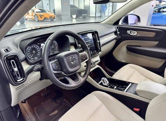 
								Volvo XC40, 2020 full									