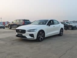 67dcff8b4af9e Volvo S60, 2023