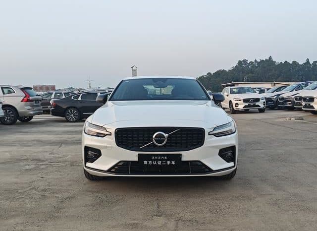 
								Volvo S60, 2023 full									