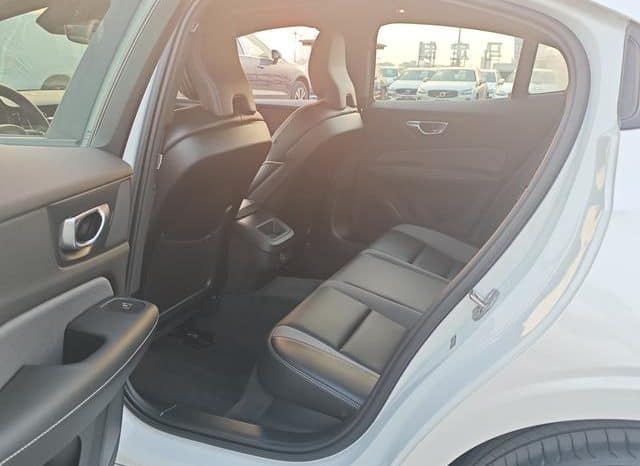 
								Volvo S60, 2023 full									
