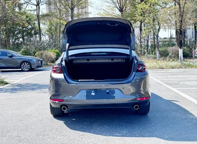 
								Mazda 3 (IV), 2021 full									