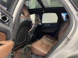 
										Volvo XC60, 2022 full									