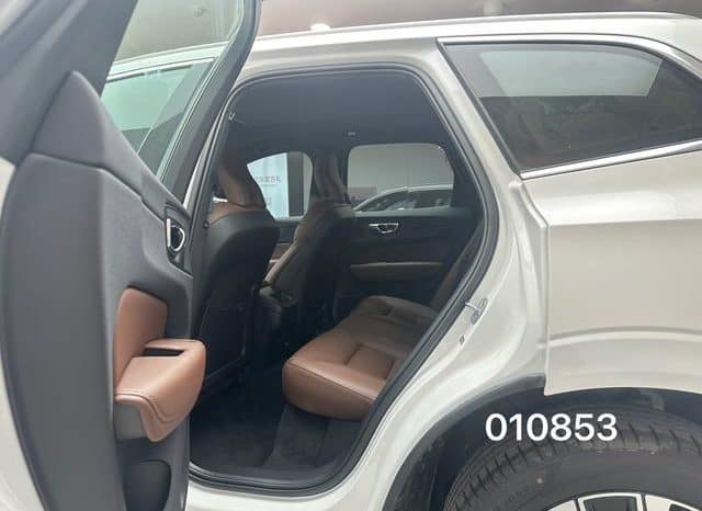 
								Volvo XC60, 2024 full									