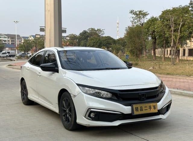 
								Honda Civic, 2021 full									