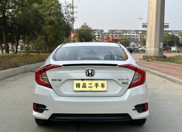 
								Honda Civic, 2021 full									