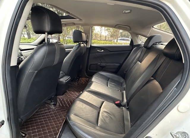 
								Honda Civic, 2021 full									