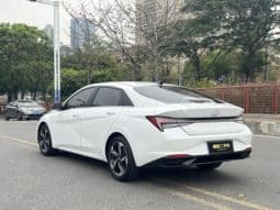 
										Hyundai Elantra (VII), 2021 full									