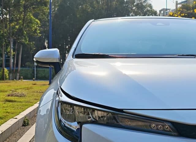 
								Toyota Levin, 2021 full									