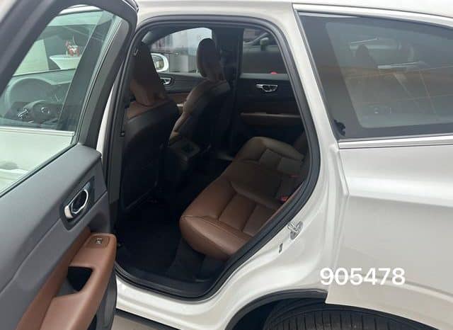 
								Volvo XC60, 2024 full									