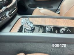 
										Volvo XC60, 2024 full									