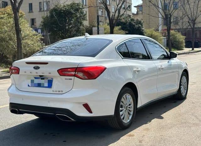 
								Ford Focus, 2022 full									