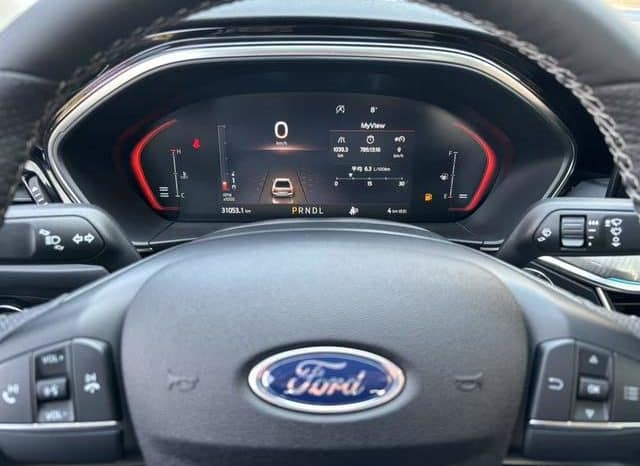 
								Ford Focus, 2022 full									