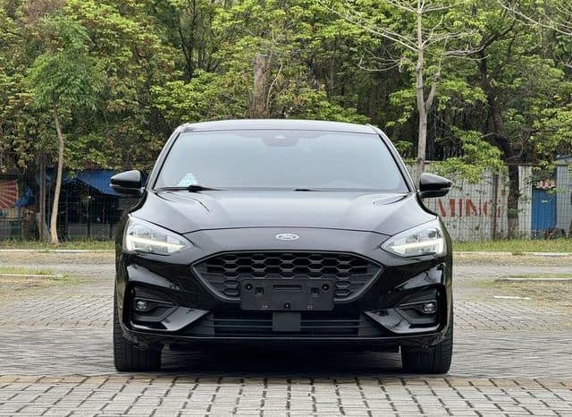 
								Ford Focus, 2021 full									