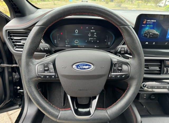 
								Ford Focus, 2021 full									