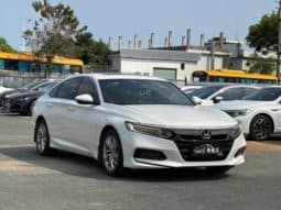 
										Honda Accord, 2020 full									