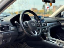 
										Honda Accord, 2020 full									