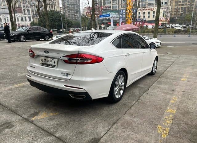 
								Ford Mondeo (V), 2021 full									