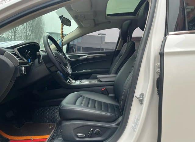 
								Ford Mondeo (V), 2021 full									