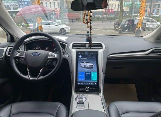 
								Ford Mondeo (V), 2021 full									