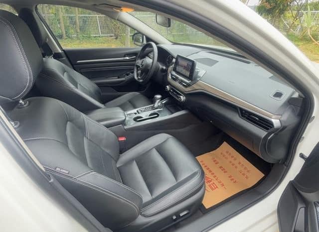 
								Nissan Altima (VI), 2021 full									