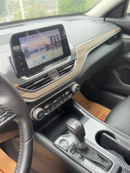 
										Nissan Altima (VI), 2021 full									