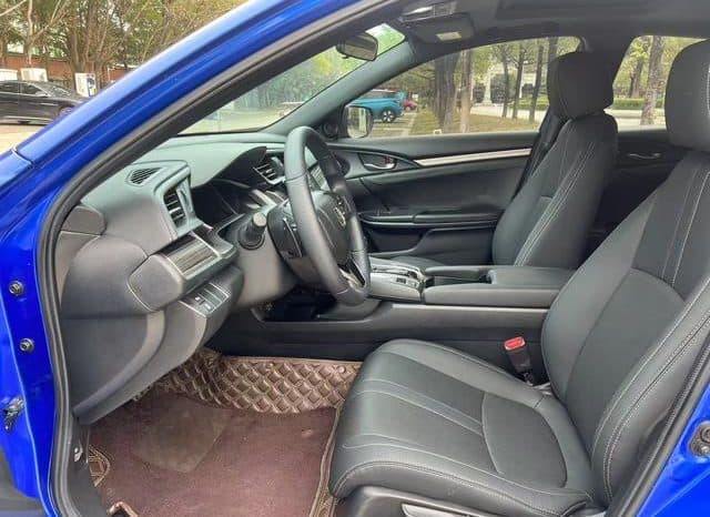 
								Honda Civic, 2020 full									