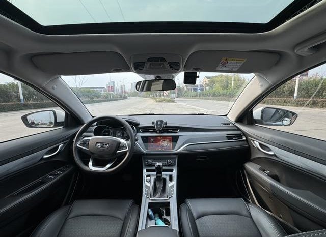 
								Geely Emgrand, 2022 full									