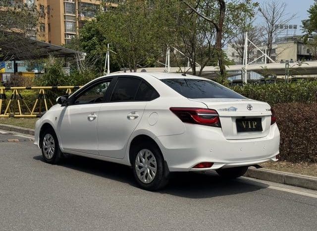 
								Toyota Belta, 2021 full									