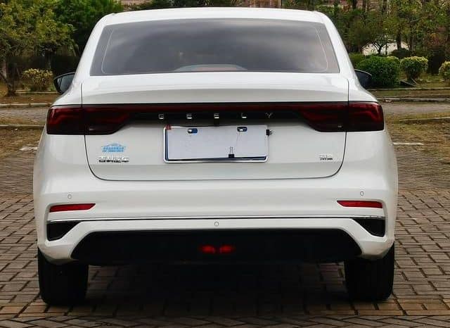 
								Geely Emgrand, 2022 full									