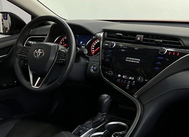 
								Toyota Camry, 2020 full									