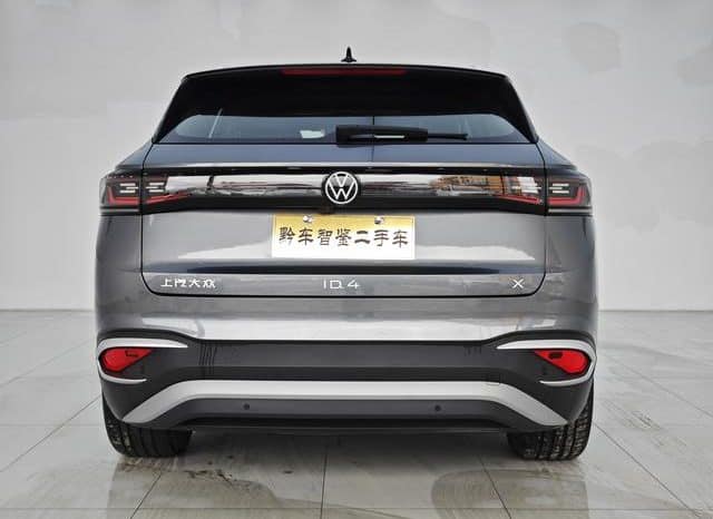 
								Volkswagen ID.4 X, 2023 full									