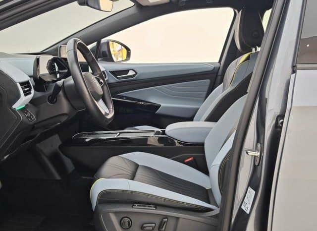 
								Volkswagen ID.4 X, 2023 full									