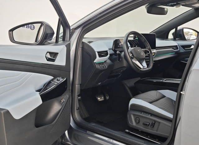 
								Volkswagen ID.4 X, 2023 full									