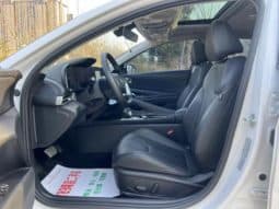 
										Hyundai Elantra (VII), 2023 full									