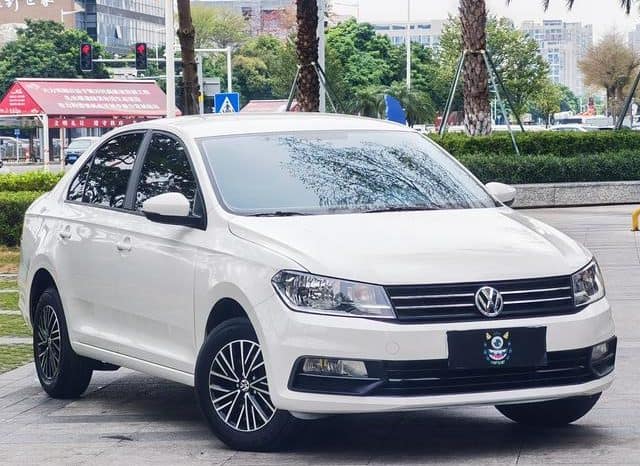 
								Volkswagen Polo (V), 2022 full									