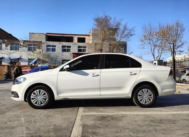 
								Volkswagen Polo (V), 2020 full									