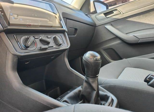 
								Volkswagen Polo (V), 2020 full									