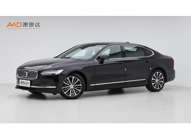 67dd5f78a7ea6 Volvo S90, 2023