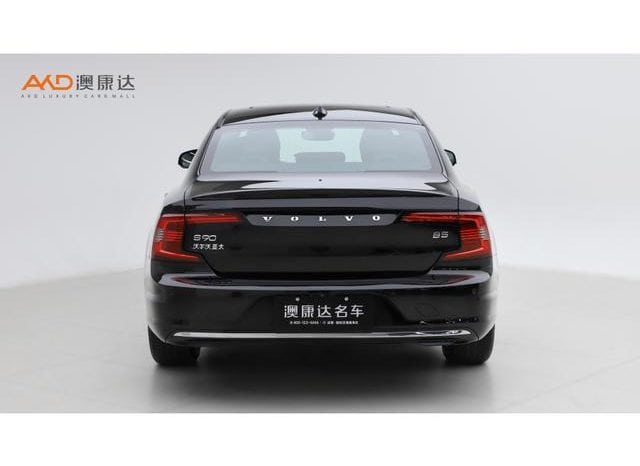 
								Volvo S90, 2023 full									
