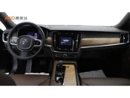 
										Volvo S90, 2023 full									