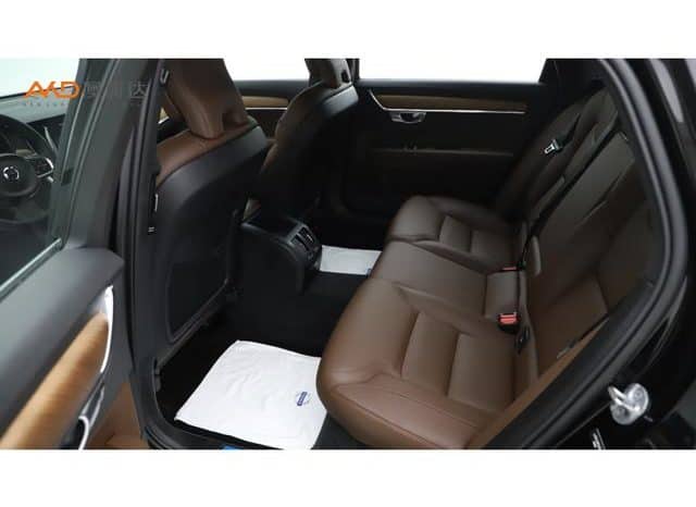 
								Volvo S90, 2023 full									