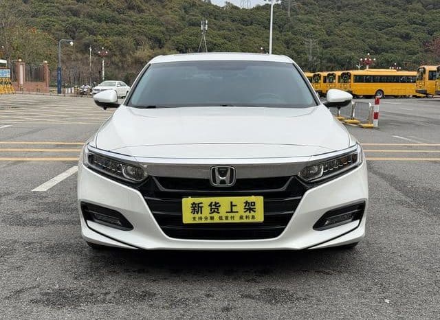 
								Honda Accord, 2021 full									