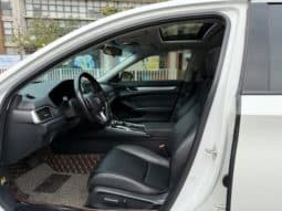 
										Honda Accord, 2021 full									