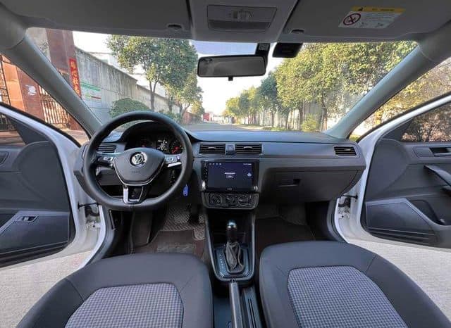 
								Volkswagen Polo (V), 2021 full									