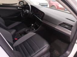 
										Volkswagen Jetta, 2020 full									