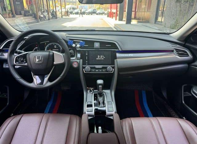 
								Honda Civic, 2021 full									