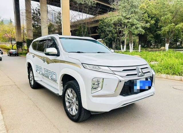 
								Mitsubishi Pajero Sport, 2020 full									