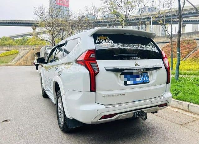 
								Mitsubishi Pajero Sport, 2020 full									