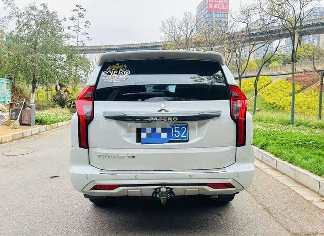 
								Mitsubishi Pajero Sport, 2020 full									